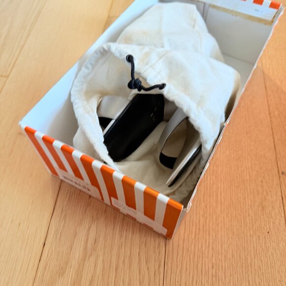 Beautiful Constanca Basto Sandals - NBW - Picture 4 of 5